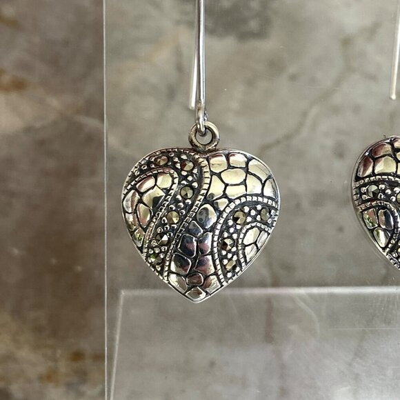 Sterling Silver 925 Marcasite Puffy Heart Threader Style Dangle Drop Earrings - Picture 5 of 16